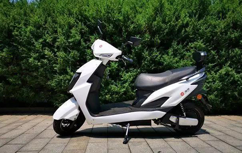 都說電動車鋰電池好，為什么沒有完全替代鉛酸電池？